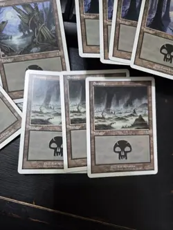 Lot Of 17 Swamp Basic Land 7th Edition Magic: The Gathering MTG - Image 4