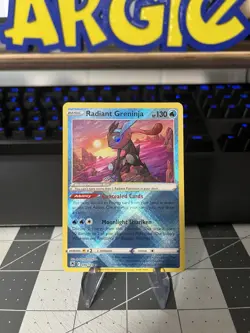 Radiant Greninja 046/189 Holo Rare - Astral Radiance Pokemon Card - NM - Image 1