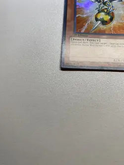 Yugioh Armored Bee Super Rare 1st Edition PRC1-EN007 MP - Image 3