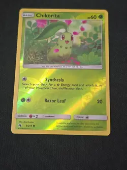 Chikorita 5/214 Sun & Moon Lost Thunder Reverse Holo Rare Pokemon TCG LP - Image 1