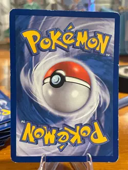 2011 Pokemon Black And White Fighting Type Energy Card 3/30 MP - Image 2