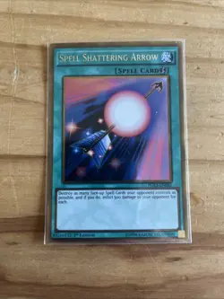 Yugioh | Spell Shattering Arrow (PGL3-EN082) Gold Rare NM - Image 1
