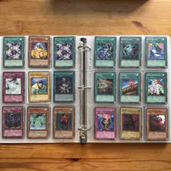 Yu-Gi-Oh! Binder Collection Lot Of 200+ Vintage & Modern Cards Holos, Dragons - Image 4