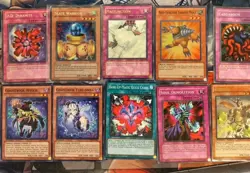 Vintage Yugioh Trading Card Lot 1996 Mixed Conditions Some Holo - Image 2