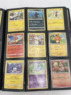 HUGE Binder Collection Lot of 550+ Pokemon Cards - Image 5