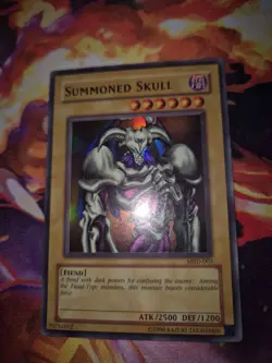 - Ultra Rare - Summoned Skull MRD-003 - Image 1