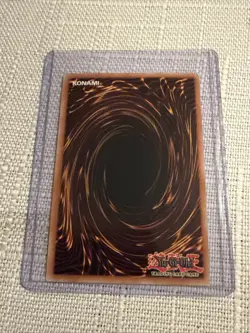 Maiden of White SDWD-EN041 Quarter Century Secret Rare YUGIOH - Image 2