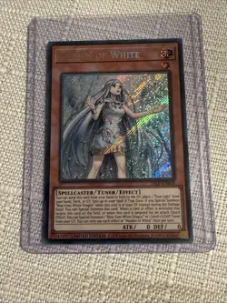 Maiden of White SDWD-EN041 Quarter Century Secret Rare YUGIOH - Image 4