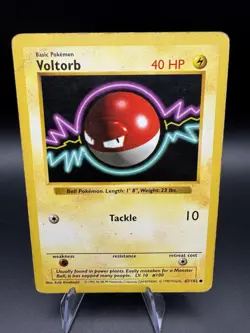 Shadowless Voltorb 67/102 Regular Non-Holo Base Set Pokemon Card HP - Image 1