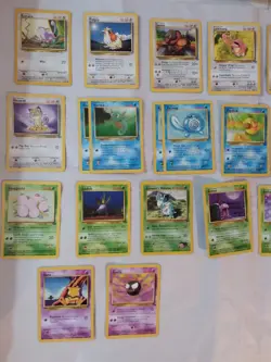 Set Of 25 Basic Pokemon Cards TCG 1995, 96, 98 Nintendo 1999 Wizards Gamefreak - Image 1