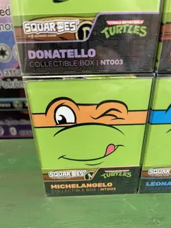NEW DONATELLO APRIL RAPHAEL MICHELANGELO LEONARDO SQUAROES 100+ DECK BOX TMNT - Image 4