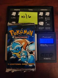 1999 Pokemon Base Set Booster Pack Blastoise Artwork Heavy 21.16 g Look - Image 1