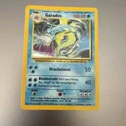 Pokemon TCG Gyarados Holo Unlimited Rare Card 7/130 Base Set 2 - Image 1