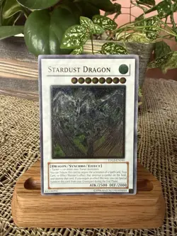Yu-Gi-Oh! TCG Stardust Dragon TDGS-EN040 Ultimate Rare Unlimited - Image 1