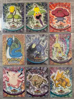 Vintage 1999 Pokemon Topps Cards Lot - Chrome, Foil, Evolutions (20+) NM-LP - Image 5