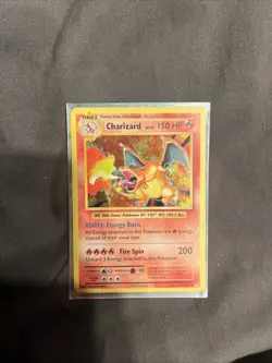 Pokemon TCG Charizard Evolutions Holo Card 11/108 2016 - Image 1