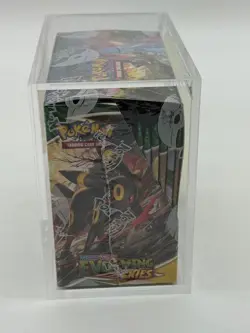 Pokemon TCG SWSH Evolving Skies Booster Box SEALED - Image 2