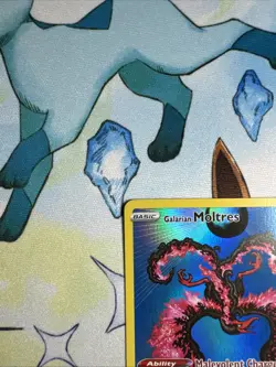 Galarian Moltres SWSH284 SWSH: Sword & Shield Promo Cards Holo - Image 2
