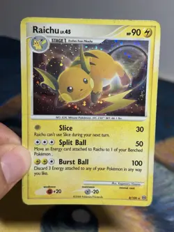 Raichu 8/100 Holo Rare Pokemon Card Diamond & Pearl Stormfront 2008 MP - Image 3