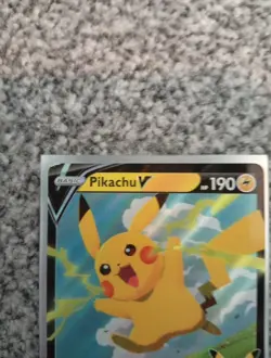 Pikachu V SWSH143 Stamped Promo Card Pokemon 25th Celebrations 2021 Pokemon TCG - Image 2