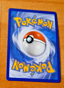 POKEMON FRANCAISE CARD HOLO CARTE EVOLI RADIEUX SWSH230 FR MINT 2022 - Image 2