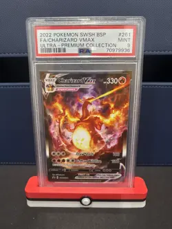 Charizard VMAX SWSH261 SWSH: Sword & Shield Promo Cards Holo - Image 1