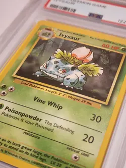 Pokemon Ivysaur 30/102 Base Set (Unlimited) PSA 3 - Image 2