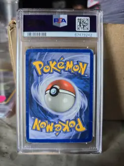Pokemon Umbreon Skyridge Holo Rare #H30 PSA 3 VG - Image 2