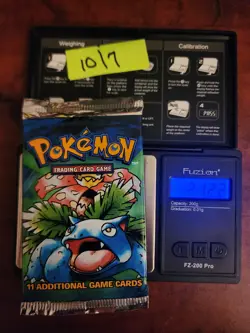 1999 Pokemon Base Set WOTC Booster Pack Venusaur Artwork Heavy 21.22 g Look - Image 1