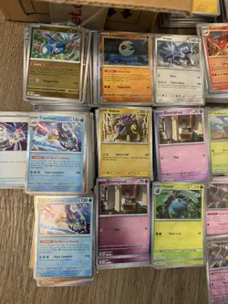 Mega Evolutions Bulk Lot ~3500+ Cards U/C/H/RH , 900+ Holos/ Reverse. No Lillies - Image 4