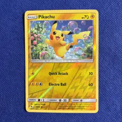 Pikachu 19/68 Hidden Fates 2019 REVERSE HOLO FOIL Pokemon TCG Card - NM - Image 1