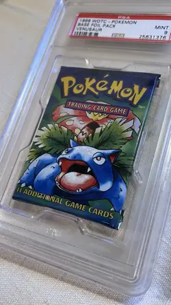 Pokemon 1999 English Base Set Booster Pack PSA 9 Venusuar Art RARE THIN FONT - Image 2