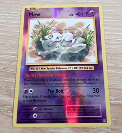 Mew Evolutions Holo rare psychic type Pokemon card. 53/108 - Image 1