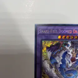 Yugioh Snake-Eyes Doomed Dragon SUDA-EN035 Secret Rare 1st Ed LP - Image 4