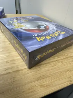 Original 1999 Pokemon Trading Card Game Starter Gift Box SEALED - Image 3