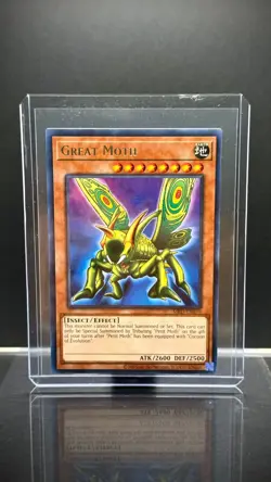 Yugioh TCG-Great Moth-MRD-EN070-Metal Raiders-(25th Anniversary Ed)M/NM! - Image 3
