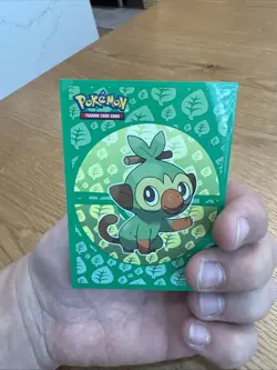 Pikachu 2013 Pokemon Radiant Collection Legendary Treasures HOLO RC7/RC25 - Image 2