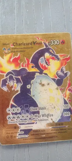 RARE GOLD CHARIZARD VMAX POKEMON CARD - Image 1