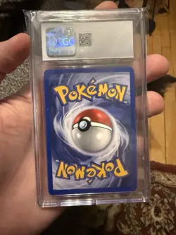 1st Edition Aerodactyl 1/62 Prerelease Fossil Holo Pokemon [CGC 9] - Image 2