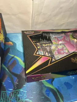 Pokemon TCG: Shining Fates Premium Collection Box SHINY CROBAT VMAX 820650808715 - Image 4