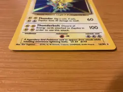 NEW 1995 BASE SET POKEMON HOLO CARD #16 of 102 "ZAPDOS" - Image 3