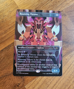 Roaming Throne - BORDERLESS FOIL - NM - MTG - Image 1