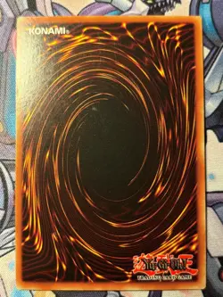 Dark Magician SDY-006 ULTRA RARE UNLIMITED YuGiOh Card - Image 2
