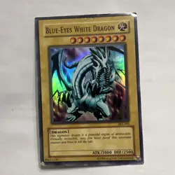 Blue-Eyes White Dragon SKE-001 Starter Deck: Kaiba Evolution LP Rare Holo Card - Image 1