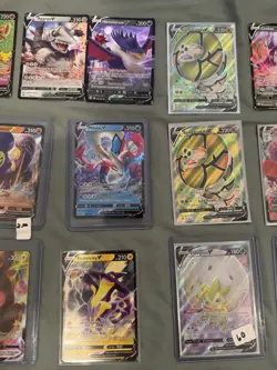 Pokemon TCG BUNDLE - 30 Cards Total - Image 3