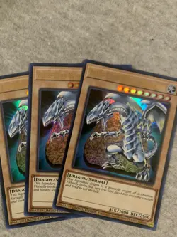 X3 Blue-Eyes White Dragon LC01-EN004 Yu-Gi-Oh Legendary Collection X3 - Image 1