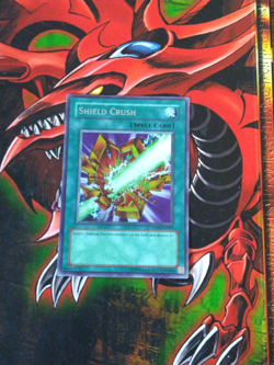 Shield Crush - PP01-EN007 - Secret Rare - Premium Pack Yugioh MP - Image 1