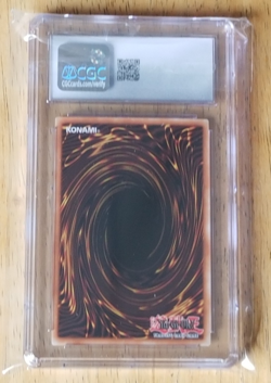Yugioh - Elemental HERO Neos - Maximum Gold: El Dorado 1st Edition- CGC Grade 8 - Image 2