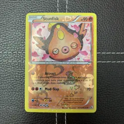 Pokemon TCG - Stunfisk - RC12/RC25 Legendary Treasures: Radiant Collection - LP - Image 1