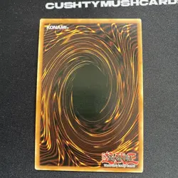 YUGIOH BOTTOMLESS TRAP HOLE GOLD RARE GLD2-EN045 LIMITED EDITION - Image 3